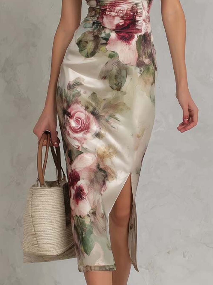 Vestido Midi Arrugado de Satén con Estampado Floral y Abertura Lateral