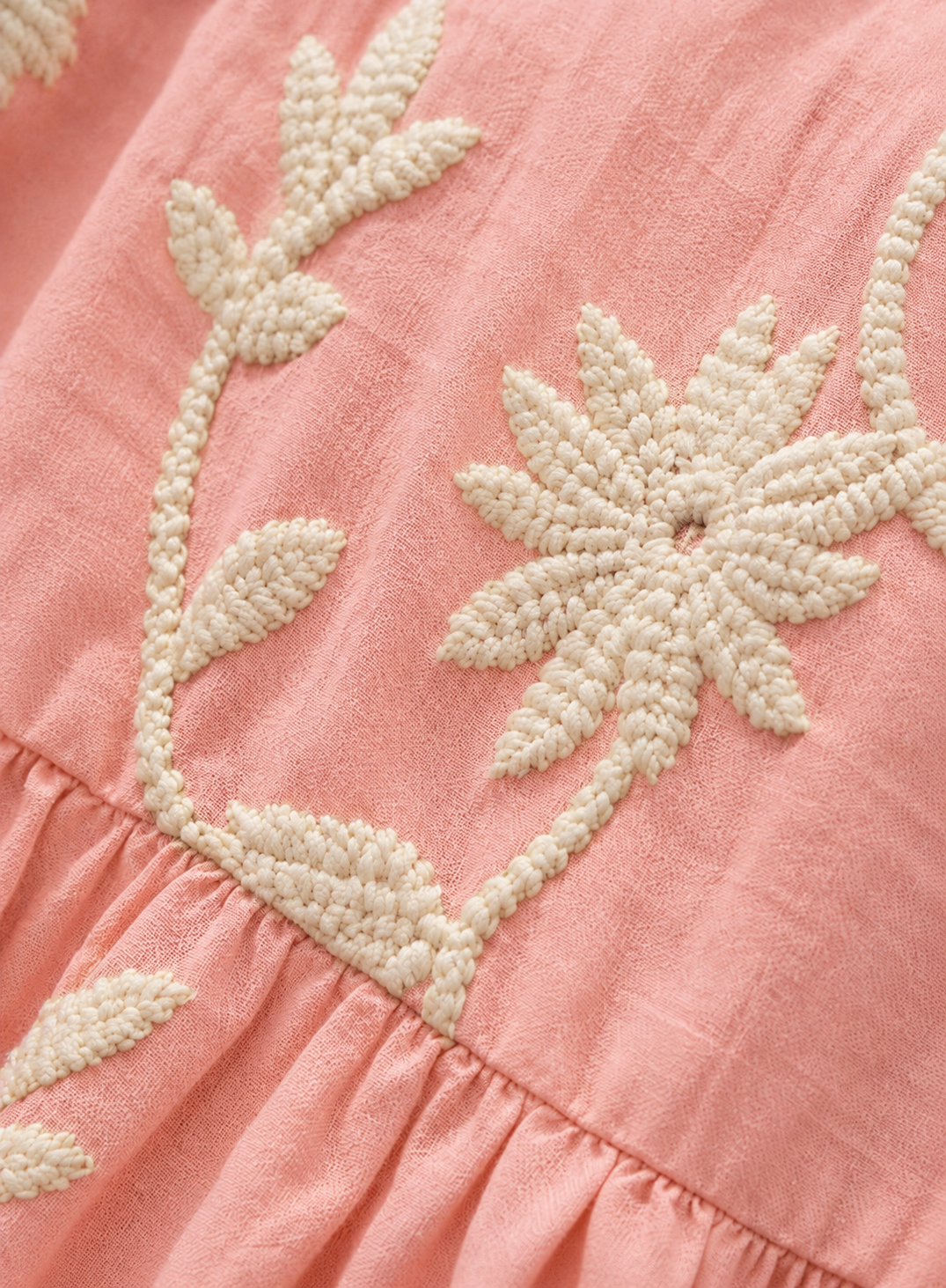 Vestido rosa vintage bordado