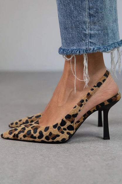 Tacchi eleganti con stampa leopardata