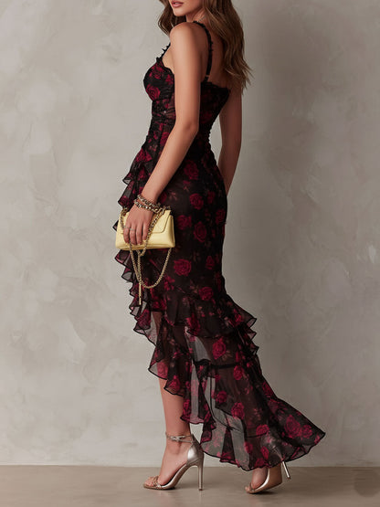 Vestito Boho Chic Nero e Rosso con Fiori, Arricciature e Dettagli in Pizzo