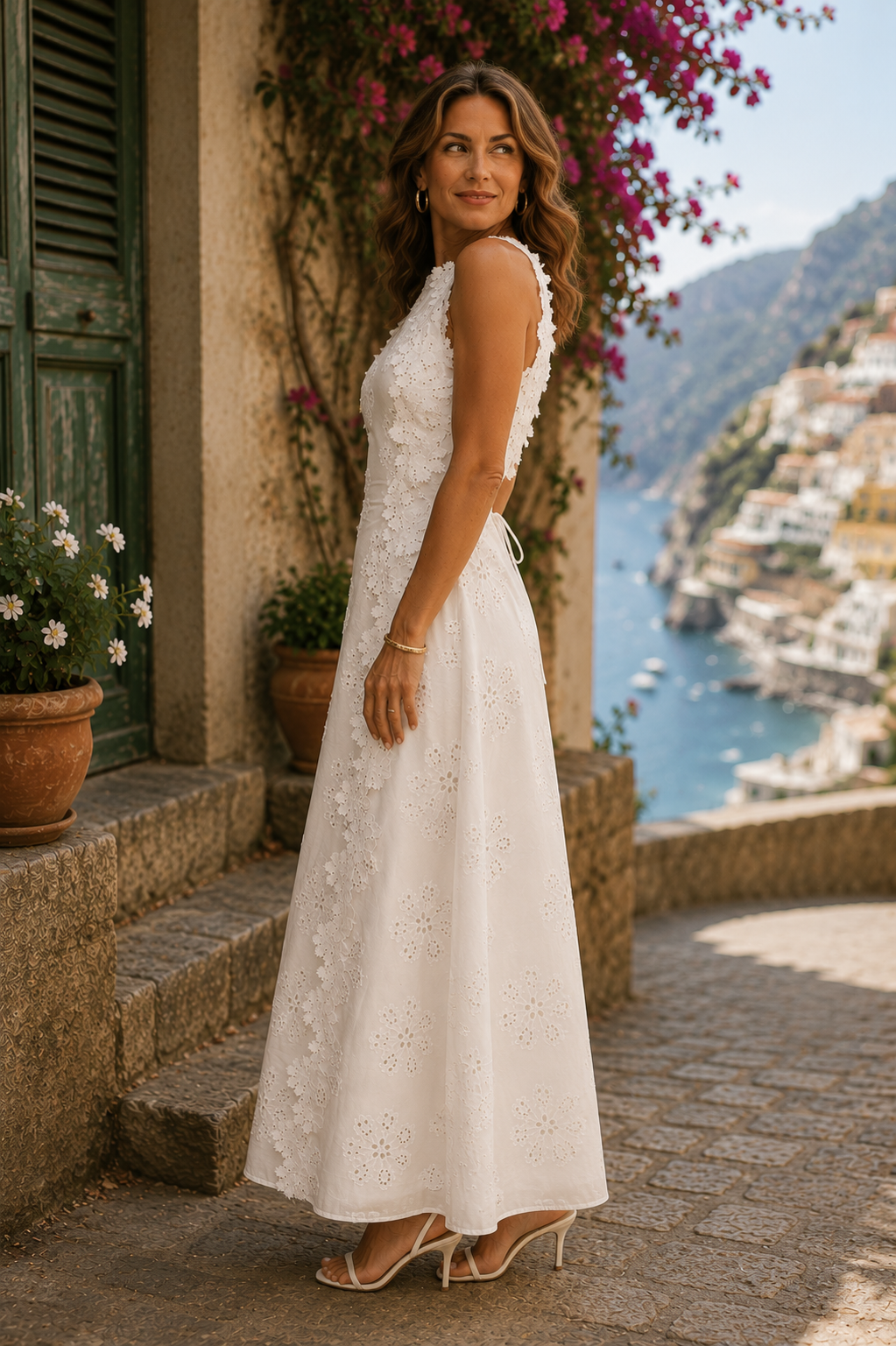 Elegante Vestido Blanco Maxi Bordado