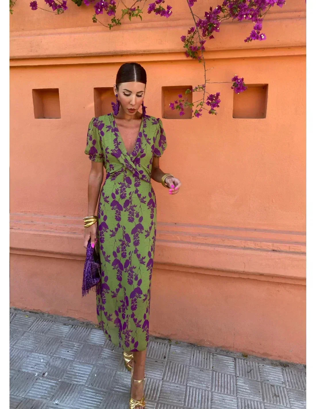 Abito Boho Plissettato Floreale con Scollo a V