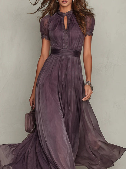 Abito lungo viola con scollo a goccia e bordo in pizzo di chiffon