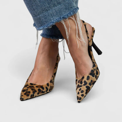 Tacchi eleganti con stampa leopardata